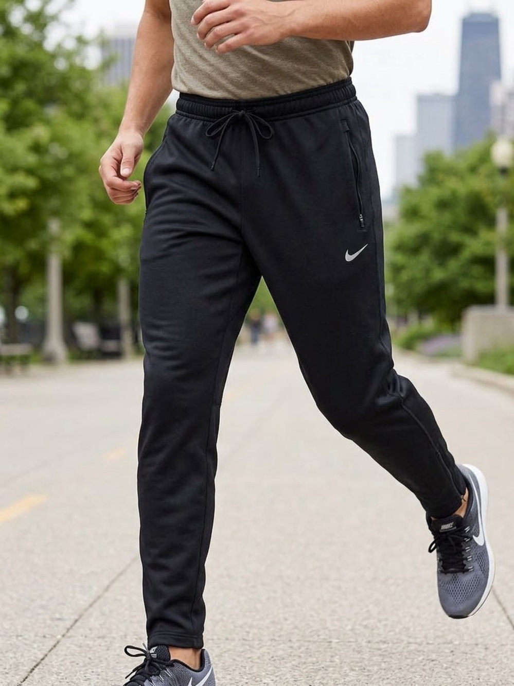 Nike Men's Black Dri-FIT Ankle Zip Track Pants